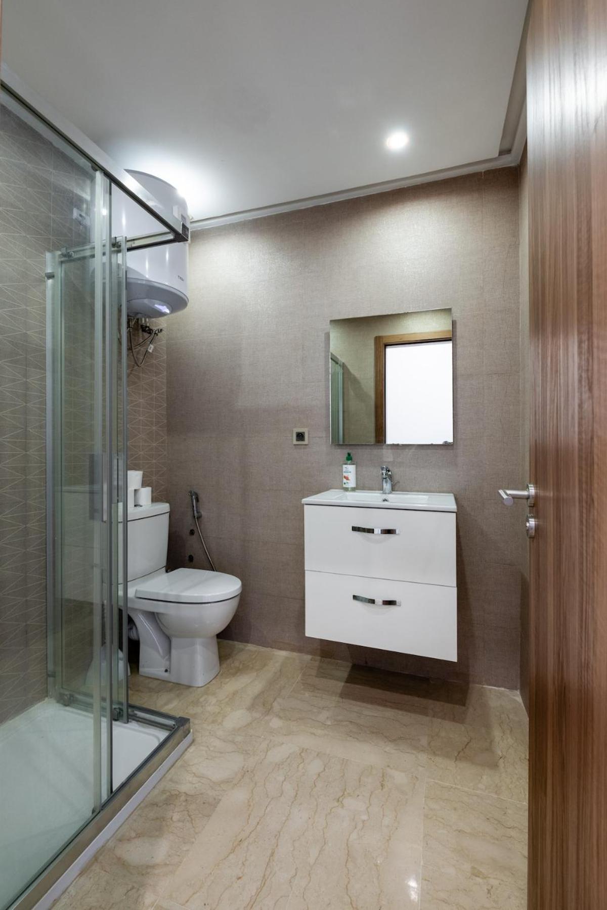 Spacious & 3 Bedrooms-casablanca Center Apartamento *